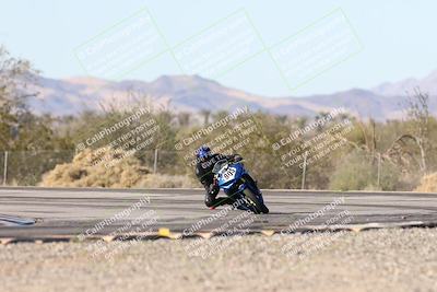 media/Dec-06-2025-CVMA (Sat) [[4a896cc04c]]/Race 9-500-400-350 Supersport/